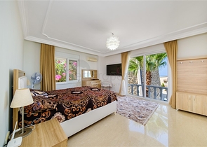 Меблированная вилла планировкой 4+1 в районе Каргыджак