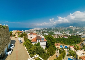 Меблированная вилла планировкой 4+1 в районе Каргыджак