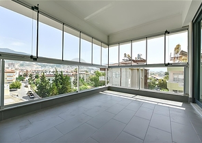 Квартира 2+1 с отдельной кухней в 50 метрах от моря в центре Алании