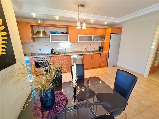 Квартира в открытом под ВНЖ районе в 600 метрах до моря