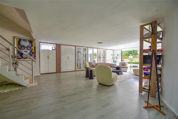 Просторная вилла в Махмутларе- идеальный выбор для большой семьи