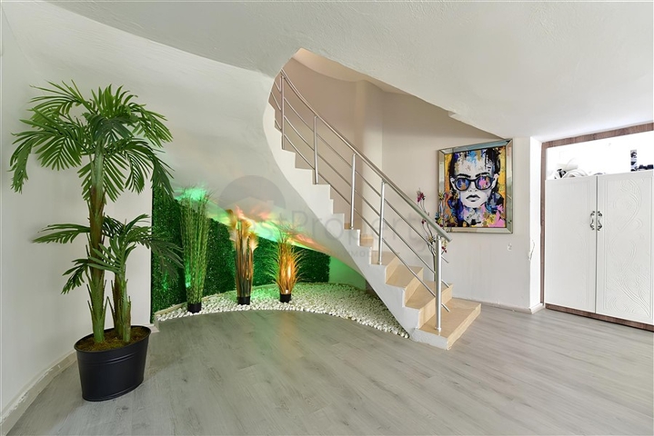 Просторная вилла в Махмутларе- идеальный выбор для большой семьи