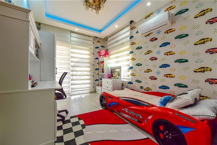 Просторная вилла в Махмутларе- идеальный выбор для большой семьи