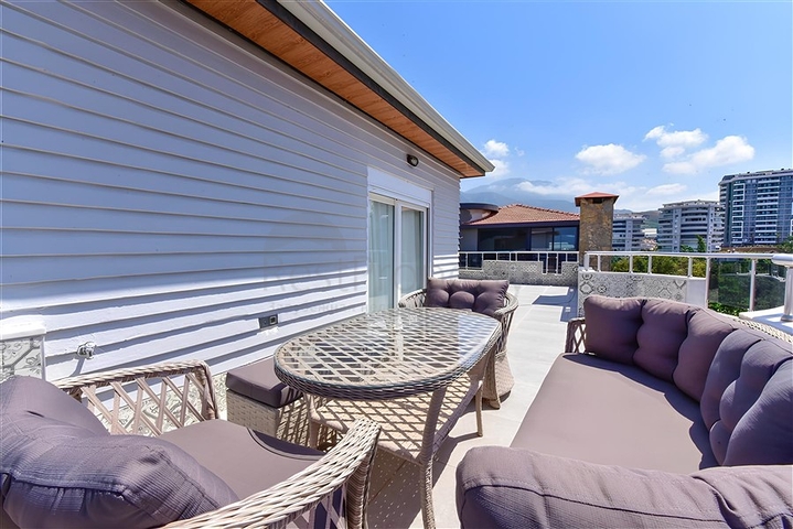 Просторная вилла в Махмутларе- идеальный выбор для большой семьи