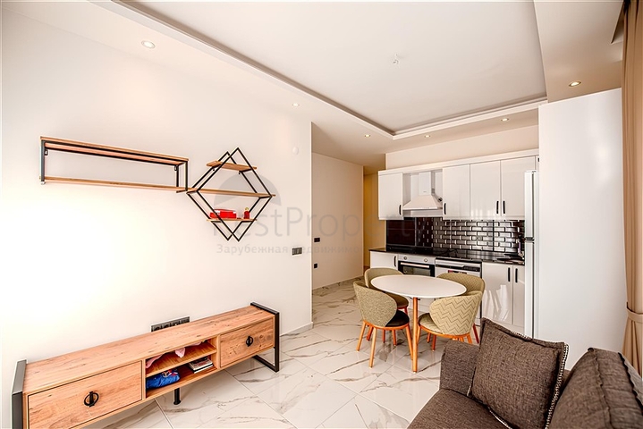 Двухкомнатная квартира в новом комплексе в центре Алании