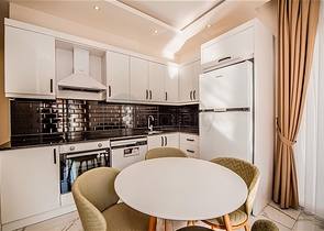 Двухкомнатная квартира в новом комплексе в центре Алании