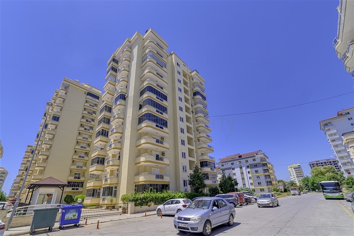 Просторная Квартира 2+1 в Махмутларе