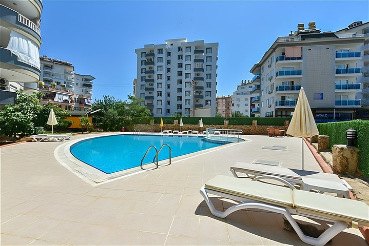 Светлая просторная квартира в районе Тосмур