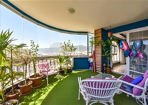 Светлая просторная квартира в районе Тосмур