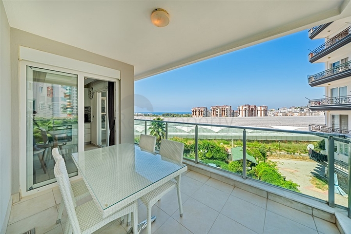 Квартира 2+1 в комплексе с отельной инфраструктурой в районе Авсаллар