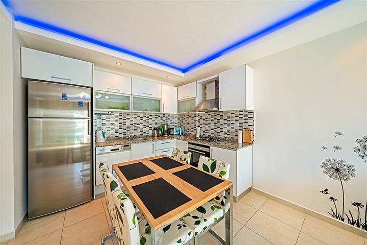 Квартира 1+1 в районе Авсаллар в 750 м от моря 