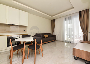 Двухкомнатная квартира в новом комплексе в районе Клеопатра