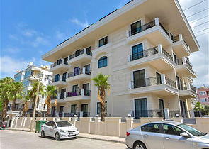 Двухкомнатная квартира в новом комплексе в районе Клеопатра