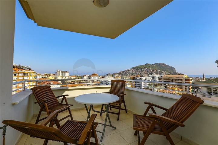 Просторная квартира 2+1 в 500 м от пляжа Клеопатра 