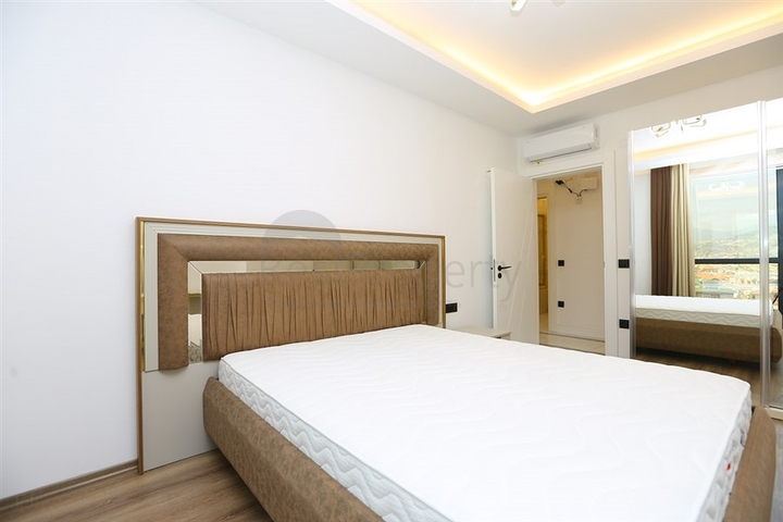 Квартира планировкой 3+1 с отдельной кухней в центральной части Алании