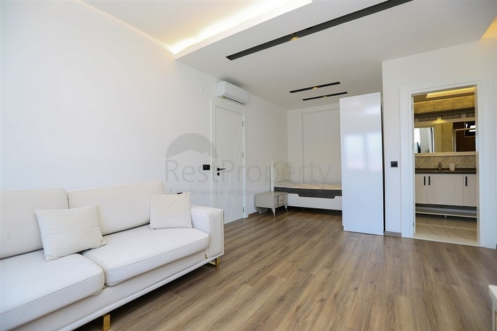 Квартира планировкой 3+1 с отдельной кухней в центральной части Алании