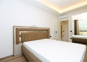 Квартира планировкой 3+1 с отдельной кухней в центральной части Алании