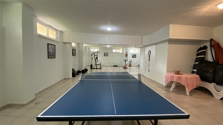 Меблированная квартира с двумя спальнями