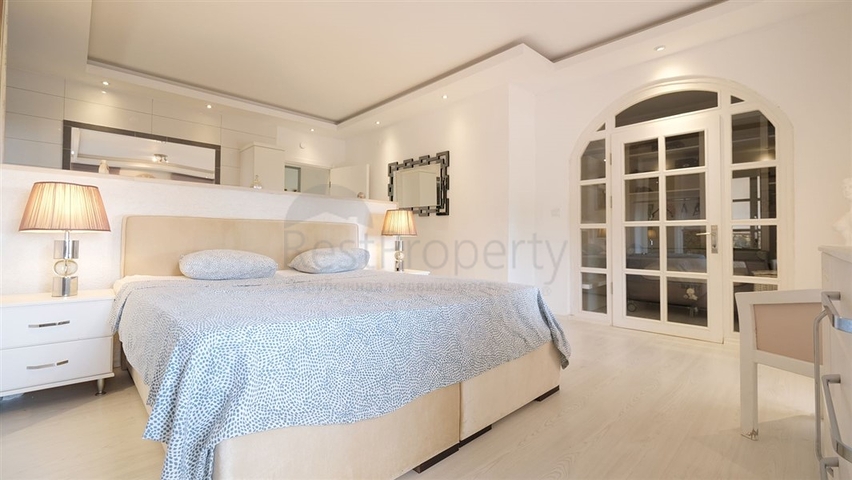 Приватная вилла в окружении природы в районе Кестель