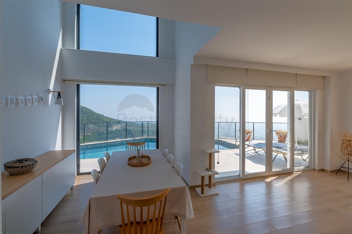 Идеальный дом у моря: эксклюзивная вилла в популярном районе Оба