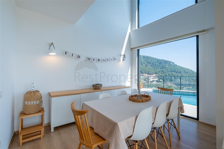 Идеальный дом у моря: эксклюзивная вилла в популярном районе Оба