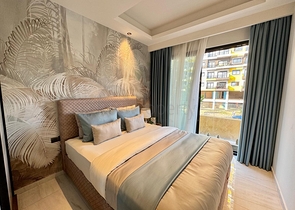 Трехкомнатная квартира на первой береговой линии