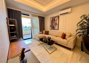 Трехкомнатная квартира на первой береговой линии