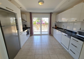 Уютная квартира 2+1 с мебелью в районе Оба