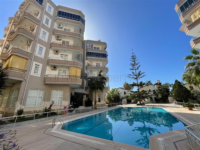 2+1 на первой линии в Махмутларе