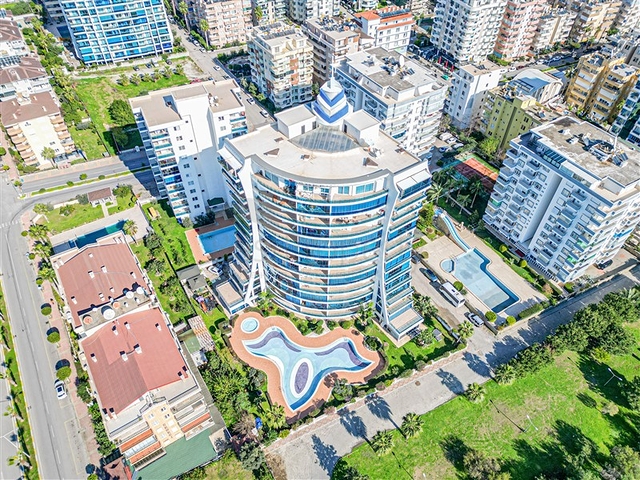 Квартира 2+1 в районе Махмутлар на первой линии