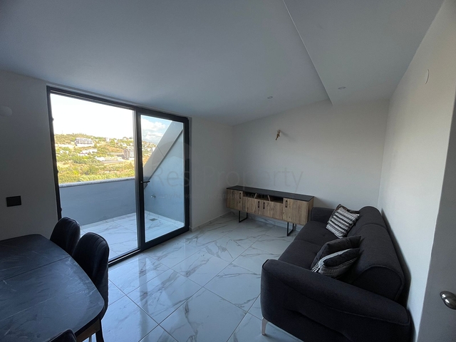 Меблированная трехкомнатная квартира в новом доме в районе Газипаша