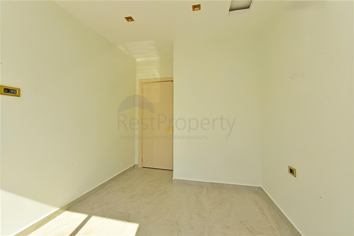 Пентхаус 2+1 в комплексе премиум класса в центре Алании 