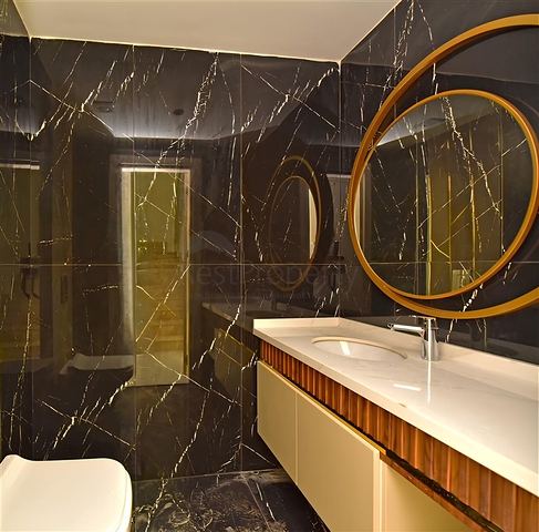 Пентхаус 2+1 в комплексе премиум класса в центре Алании 