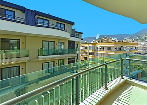 Пентхаус 2+1 в комплексе премиум класса в центре Алании 