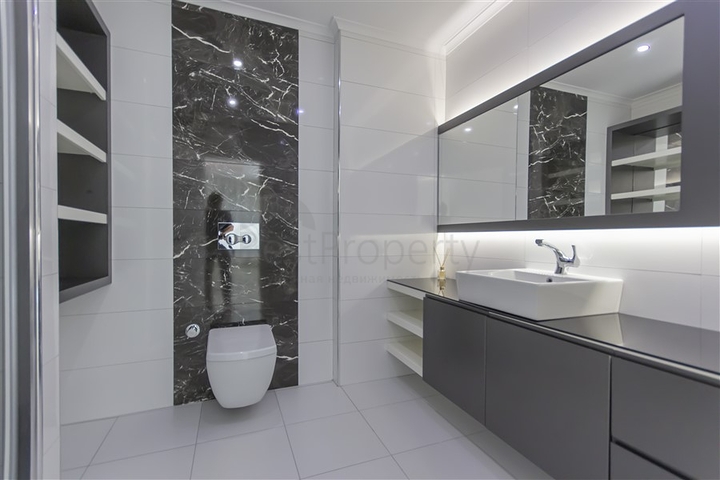 Меблированная квартира 2+1 с видом на море в районе Каргыджак