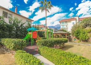 Меблированная квартира 2+1 с видом на море в районе Каргыджак