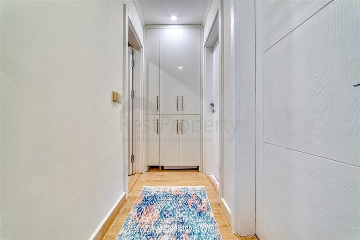 Четырехкомнатный пентхаус в районе Оба