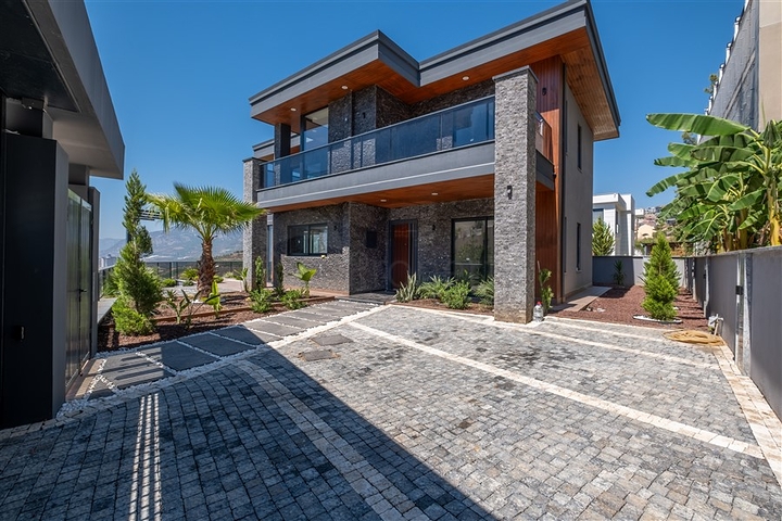 Роскошная вилла с захватывающим видом на море в Каргыджаке