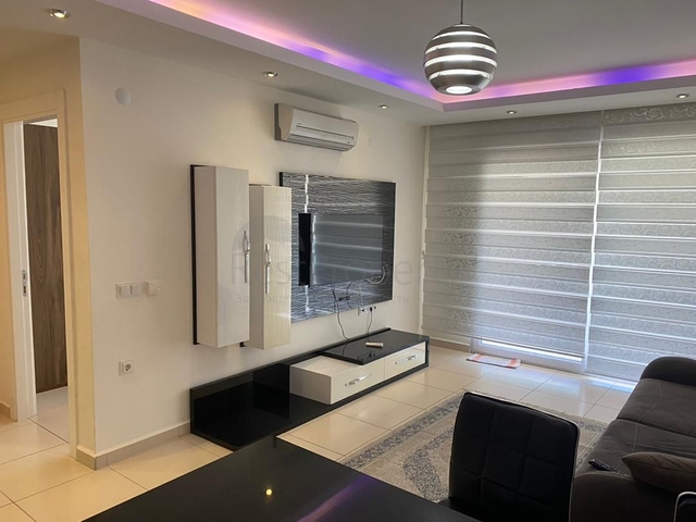 Апартаменты планировкой 1+1 в районе Оба