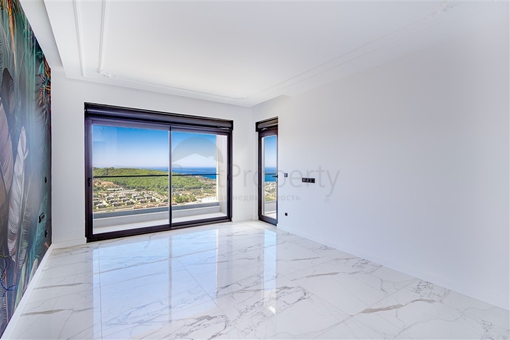 Просторная вилла в Каргыджаке с восхитительным видом на море