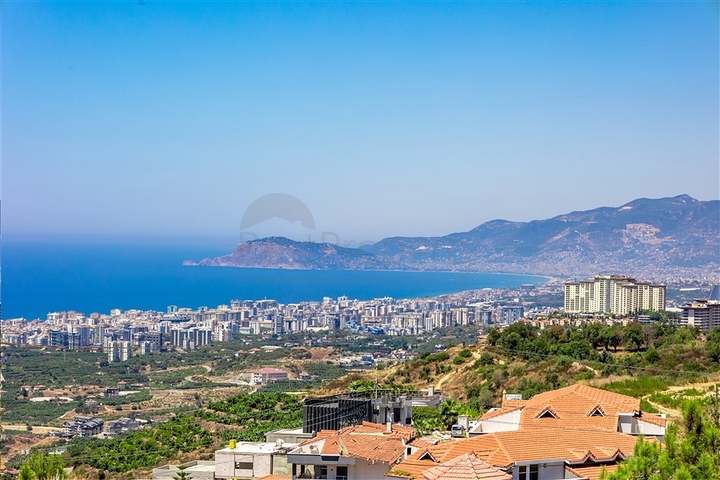 Просторная вилла в Каргыджаке с восхитительным видом на море