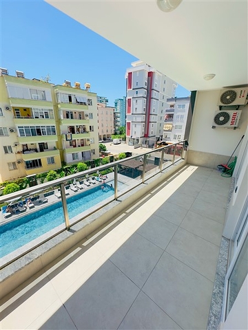 Двухкомнатная квартира в 500 метрах от моря