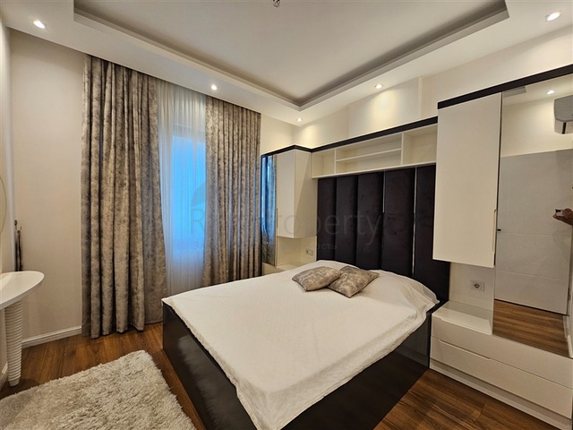 Двухкомнатная квартира в центре Алании