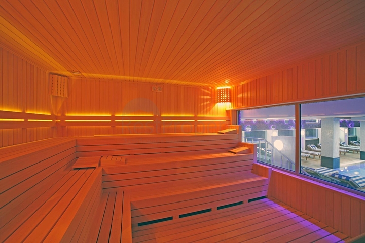 Трехкомнатная светлая квартира в районе Оба