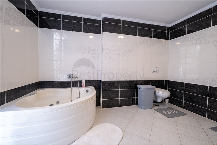 Квартира 2+1 большой площади в районе Махмутлар