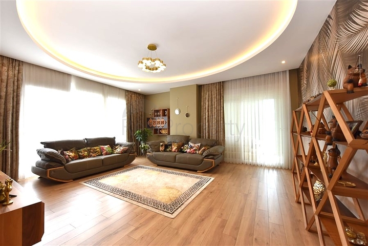 Квартира 3+1 в районе Махмутлар в 500 метрах от моря