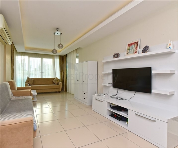 Просторная квартира 1+1 в районе Тосмур