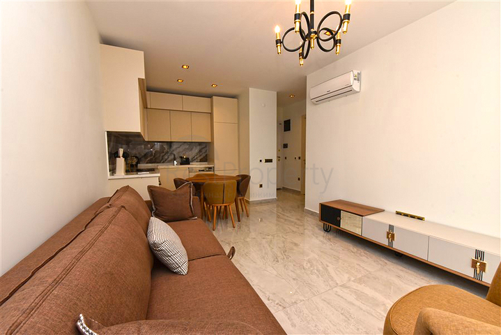 Квартира 1+1 в центре Алании в одном из самых лучших комплексов