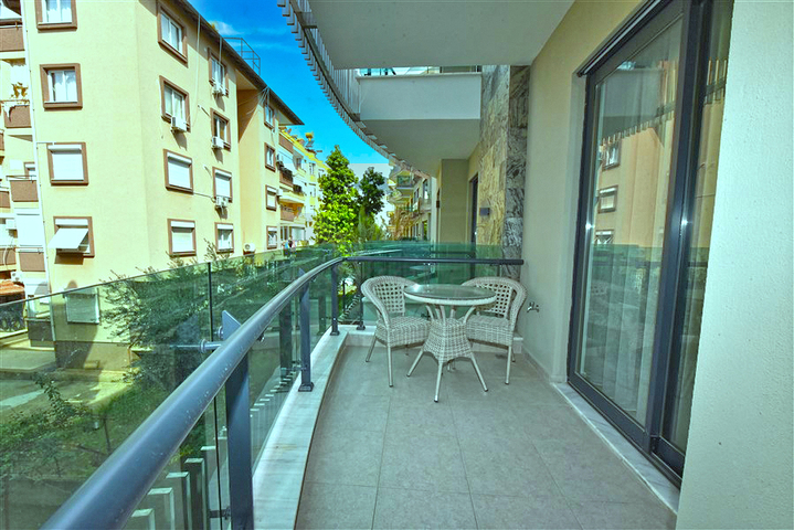 Квартира 1+1 в центре Алании в одном из самых лучших комплексов