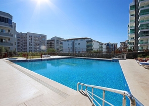 Двухкомнатная квартира с мебелью в районе Тосмур